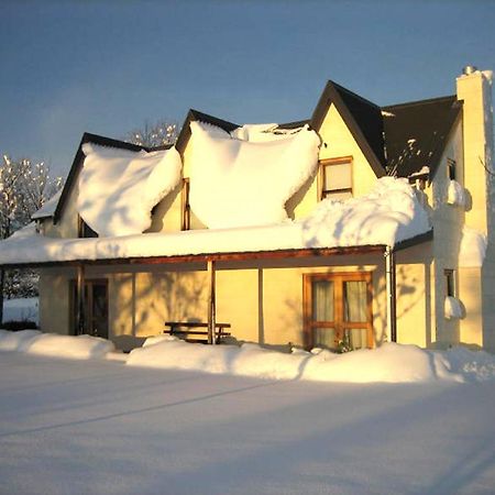Whitestone Cottages Windwhistle Екстер'єр фото