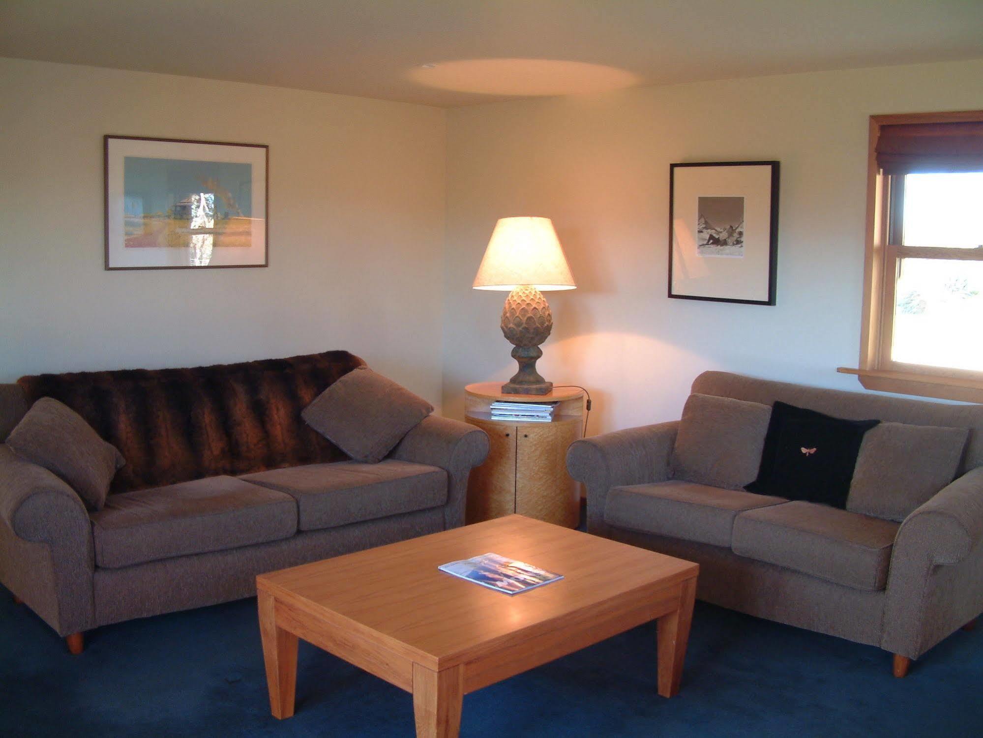 Whitestone Cottages Windwhistle Екстер'єр фото