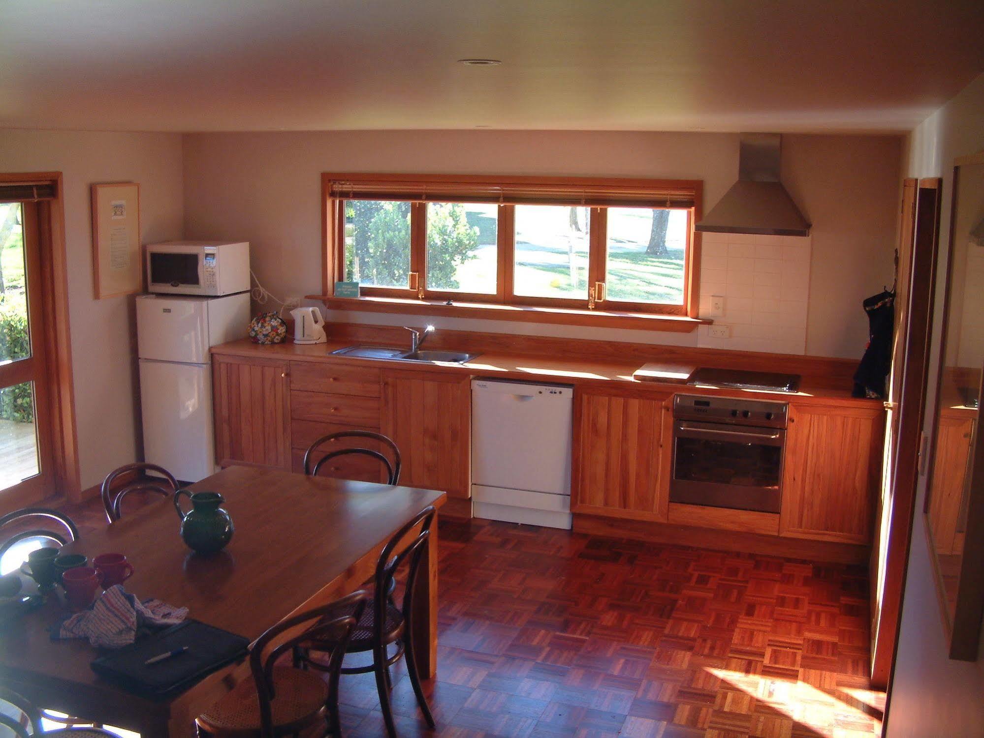 Whitestone Cottages Windwhistle Екстер'єр фото